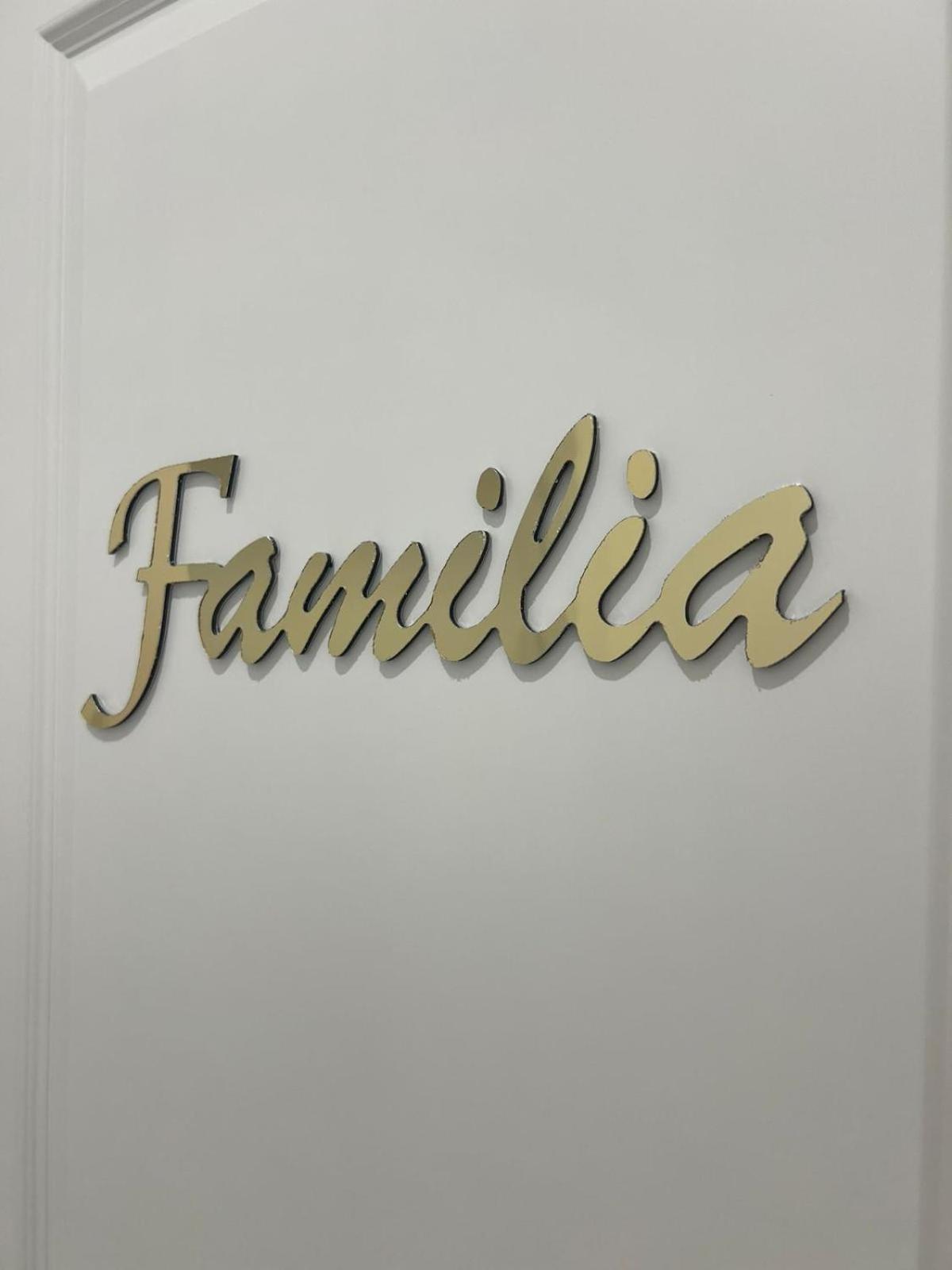 Familia Hotel Napels Buitenkant foto